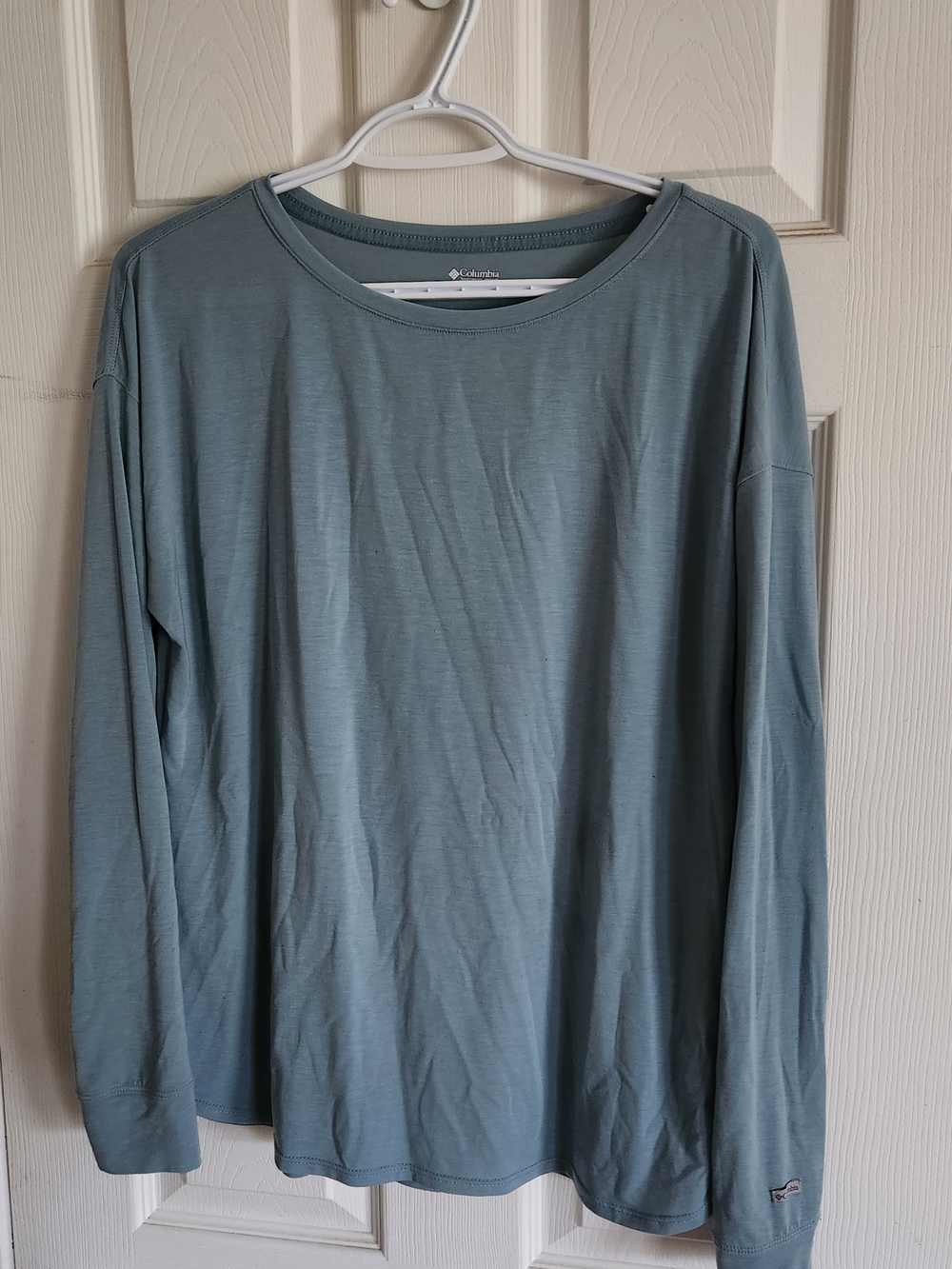 Columbia Women's Long Sleeve Crew in Slate Teal